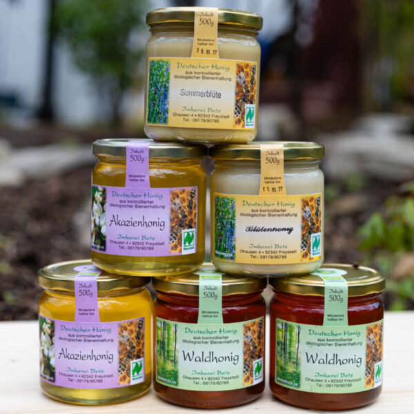 verschiedene Sorten Bio-Honig aus der Region im Sparpaket (DE-ÖKO-037)